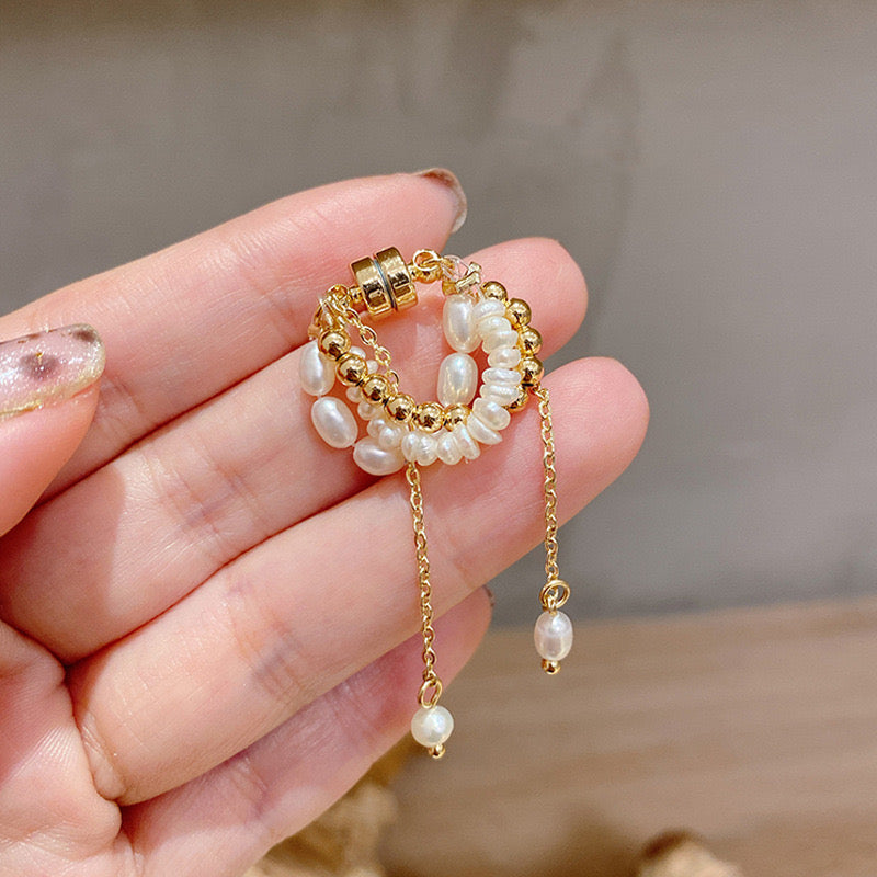 white & gold Pin Earrings
