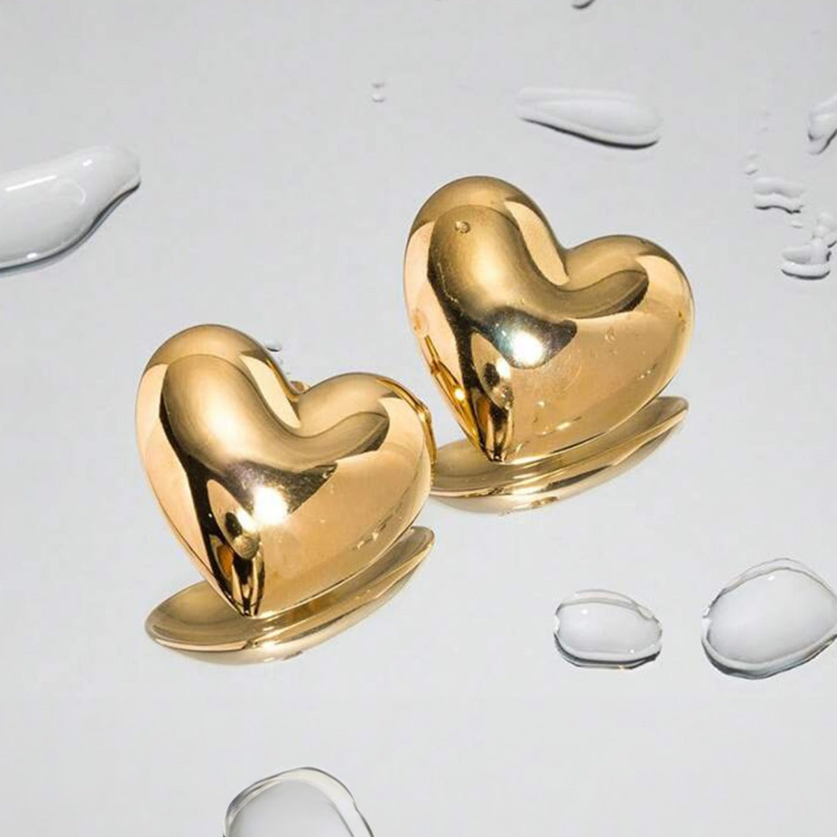 Vintage Valentine Golden Heart Stud Earrings JLT12855