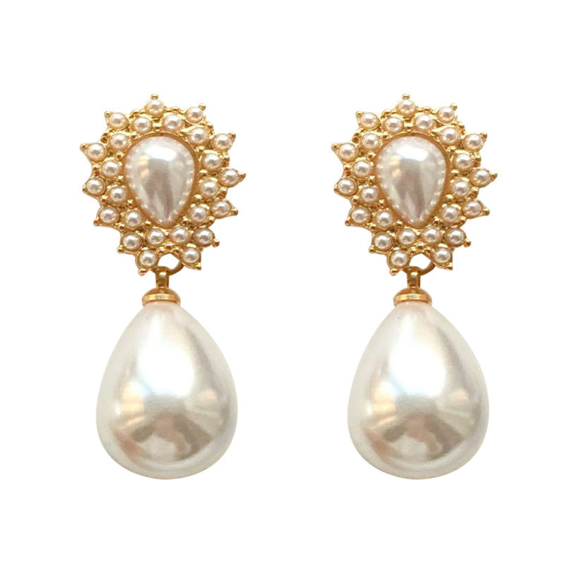 Vintage Pearl Drop Earrings with Intricate Gold- pearl drop Detailing-jlt11595