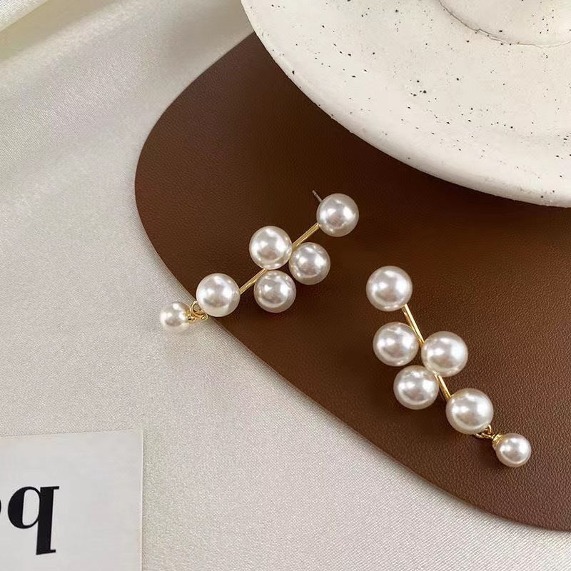 - Stylish Stack of pearls - Pin Earrings jlt12103
