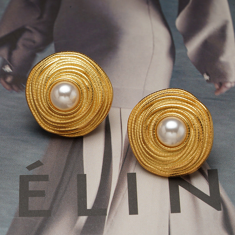 Vintage Pearl Stud Earrings  jlt11815