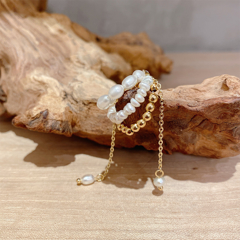 white & gold Pin Earrings