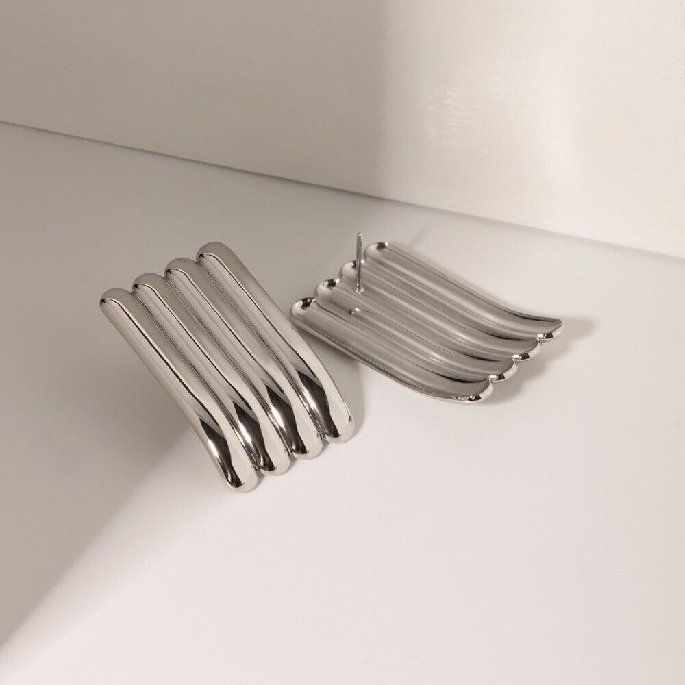 - Vertical Ribs - Pin Earrings