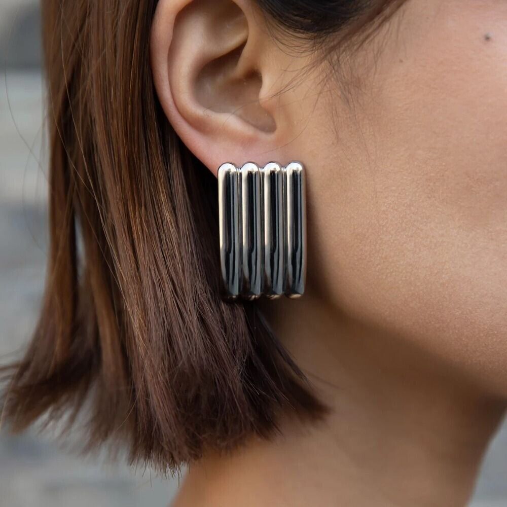 - Vertical Ribs - Pin Earrings