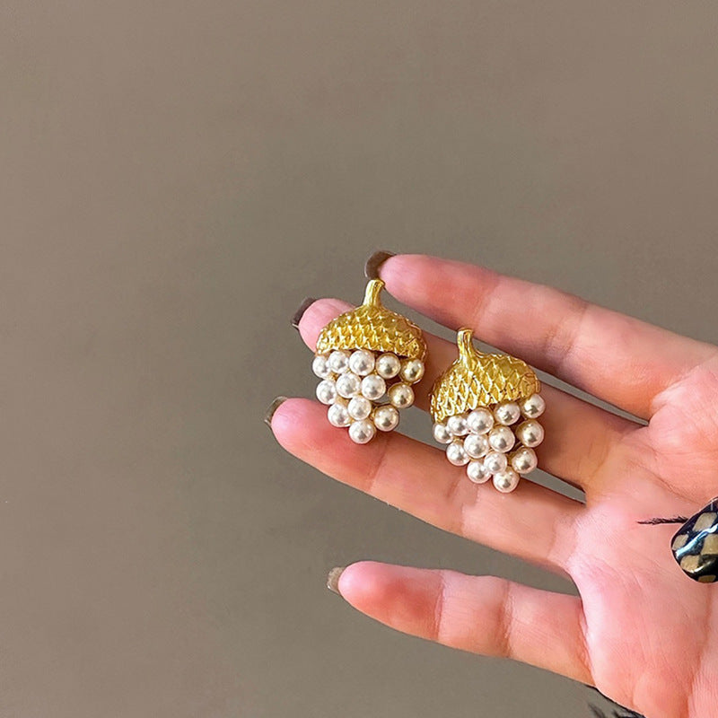 White Pearl Strawberry Gold Pin Earrings JLT12822