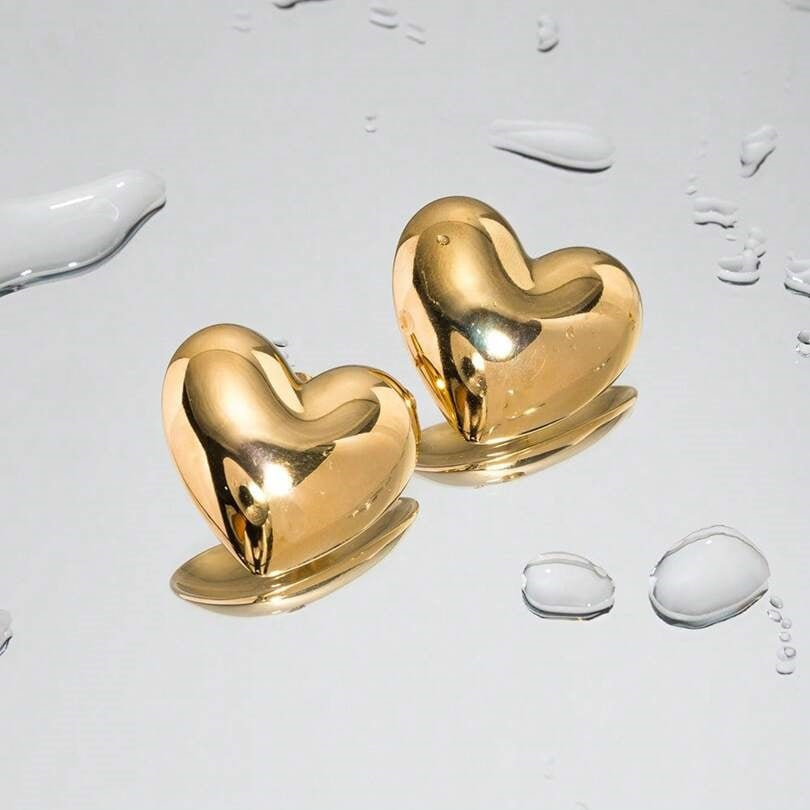Vintage Valentine Golden Heart Stud Earrings JLT12855