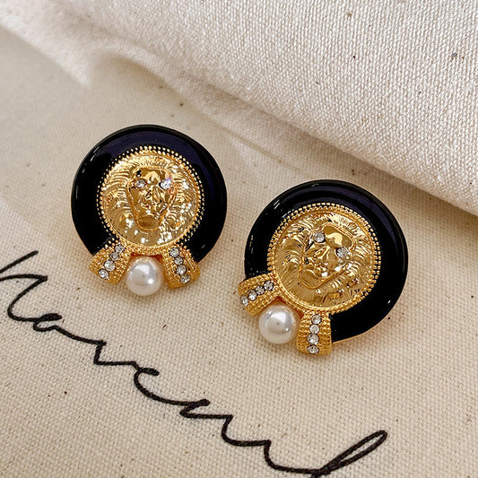 Vintage Embossed Lion Head Multicolor Stud Earrings JLT12875