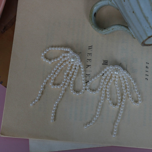 white-earring-pin-earring-jlt10299 - justlilthings