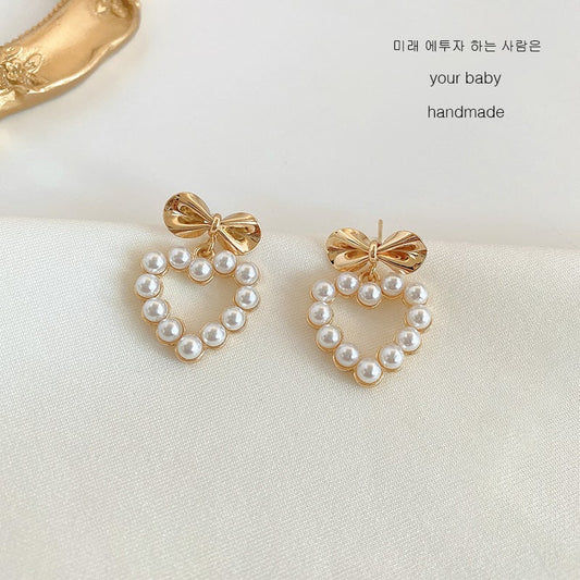 white-pin-earrings-jlt10897