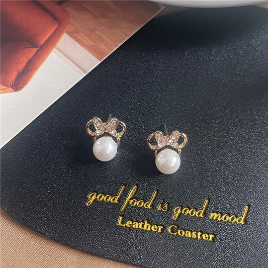 white-pin-earrings-jlt10994