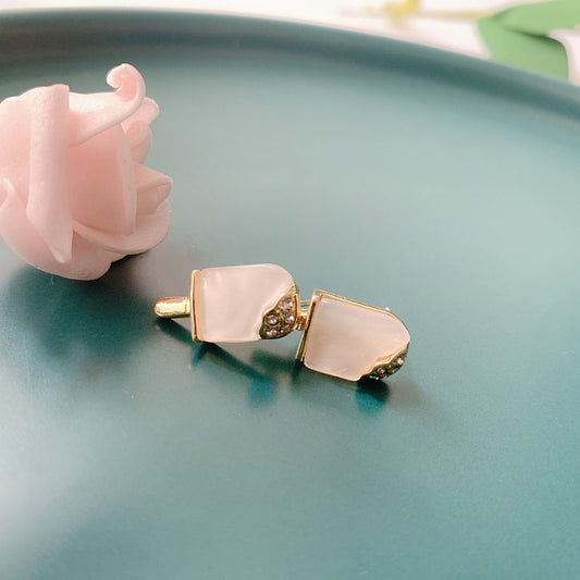 white-pin-earrings-jlt11032