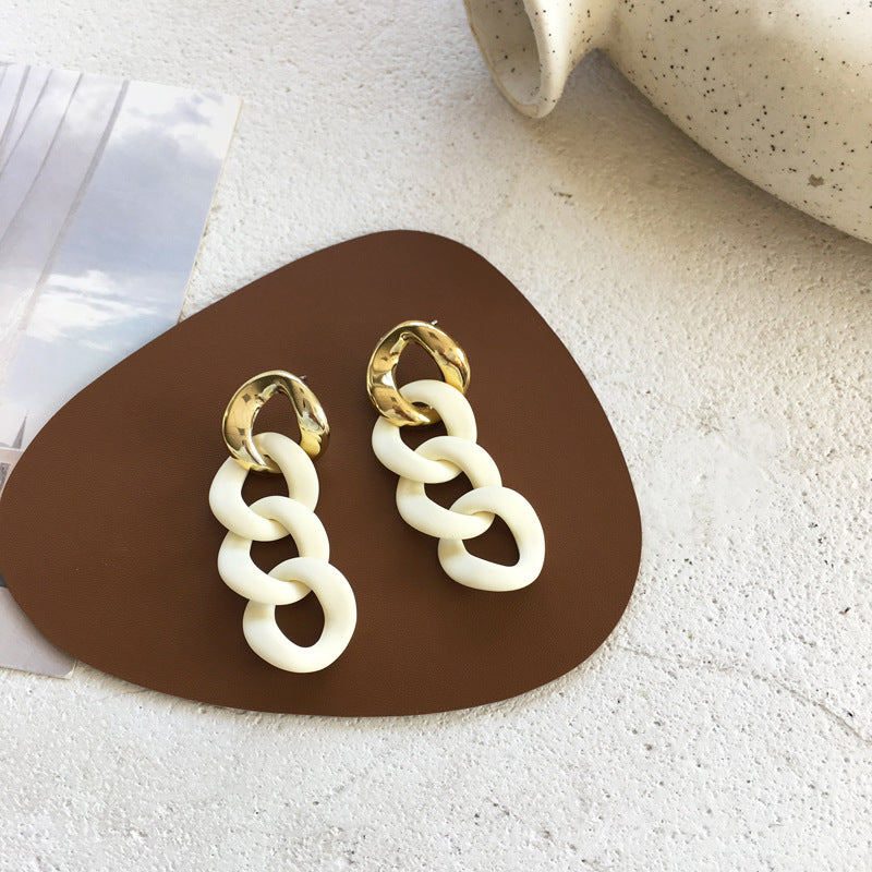 white-pin-earrings-jlt11267