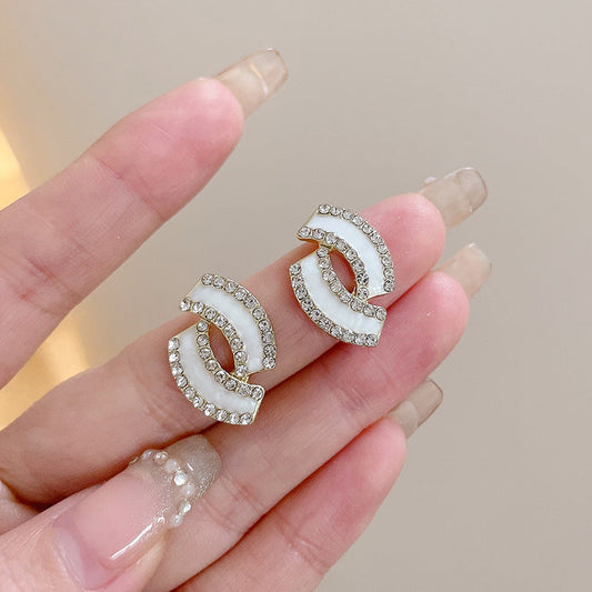 white-pin-earrings-jlt11906