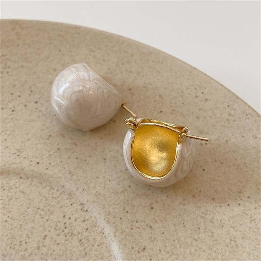 white-hoop-earrings-jlt12043