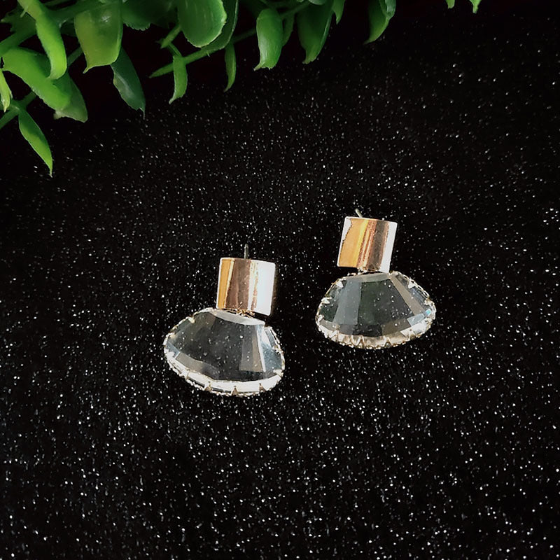white-pin-earrings-jlt12157
