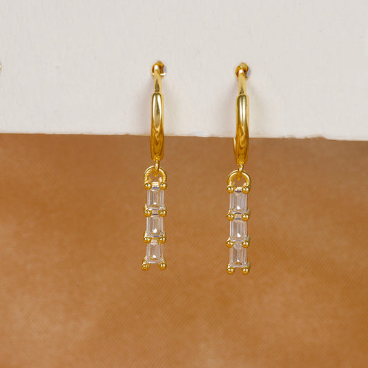 white-hoop-earrings-jlt12164