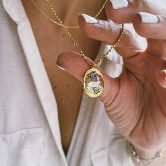 White Rabbit Oval Shaped Pendant Gold Necklace JLTN1192